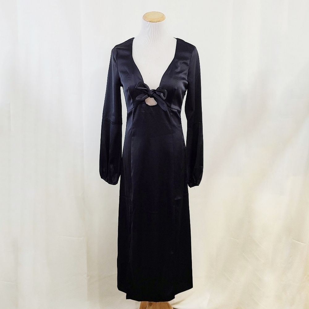 Nasty Gal tie front black satin midaxi dress long sleeves size 4 NWT NEW